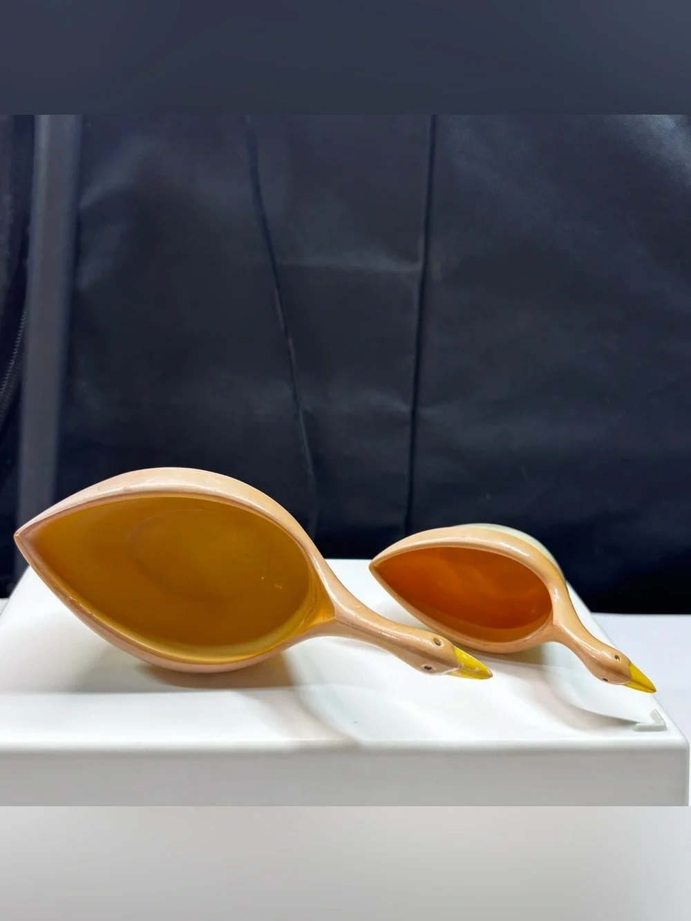 Vintage set of J.S.N.Y.  nesting goose measuring cups 1/2c. 1/4c. Lot Of 2